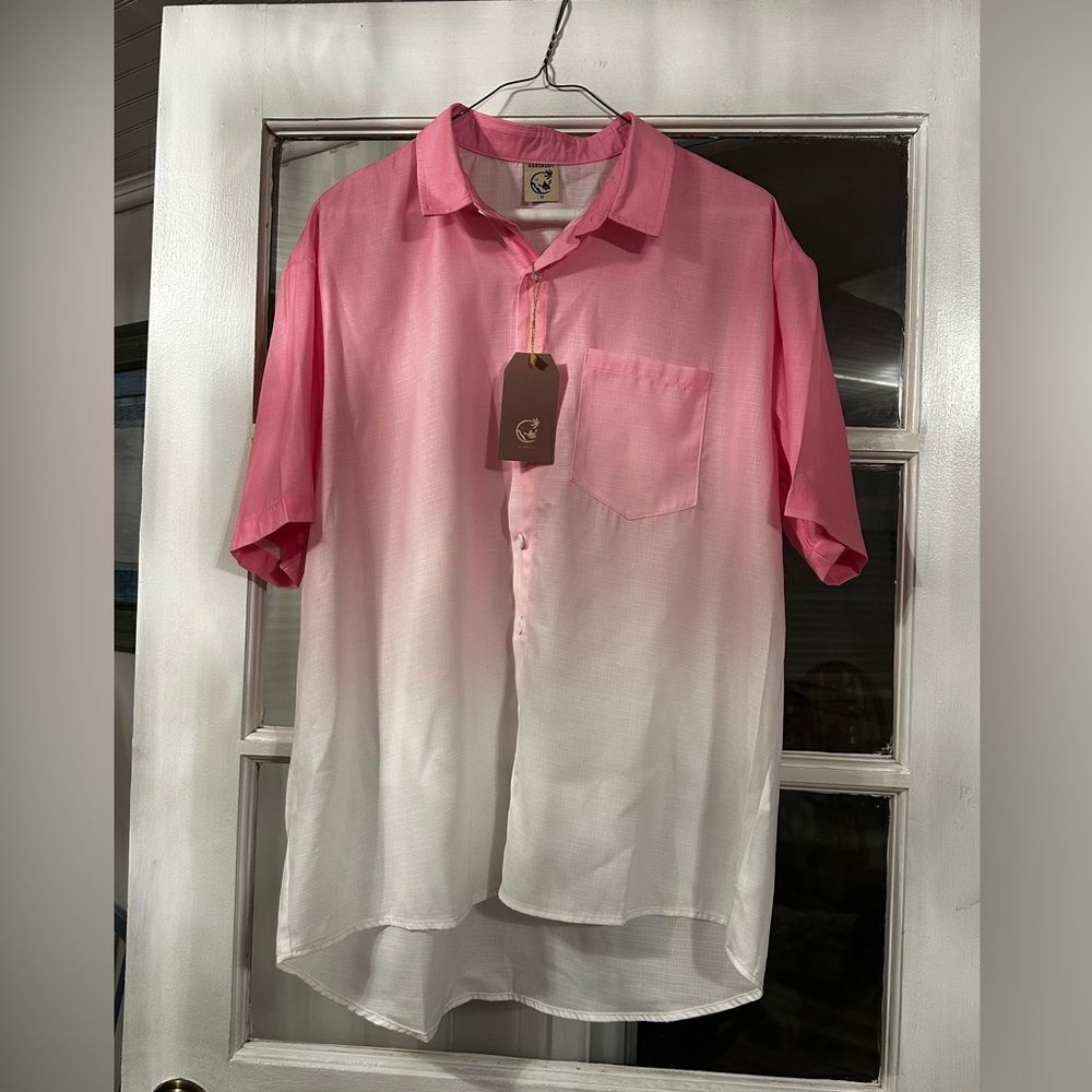 NWT Hardaddy Pink Ombré Short Sleeved Button Down Shirt